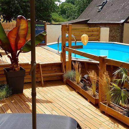 Le Vieux Moulin Gites - Detached Cottage With Garden Views And Pool Guégon Exteriör bild