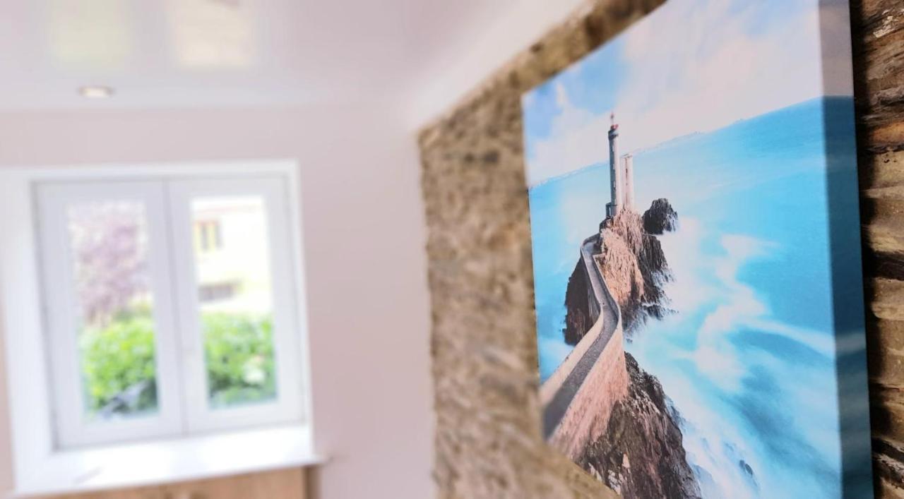 Le Vieux Moulin Gites - Detached Cottage With Garden Views And Pool Guégon Exteriör bild