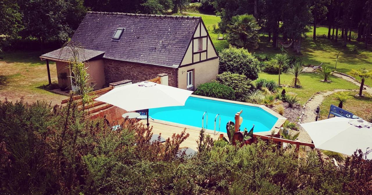 Le Vieux Moulin Gites - Detached Cottage With Garden Views And Pool Guégon Exteriör bild