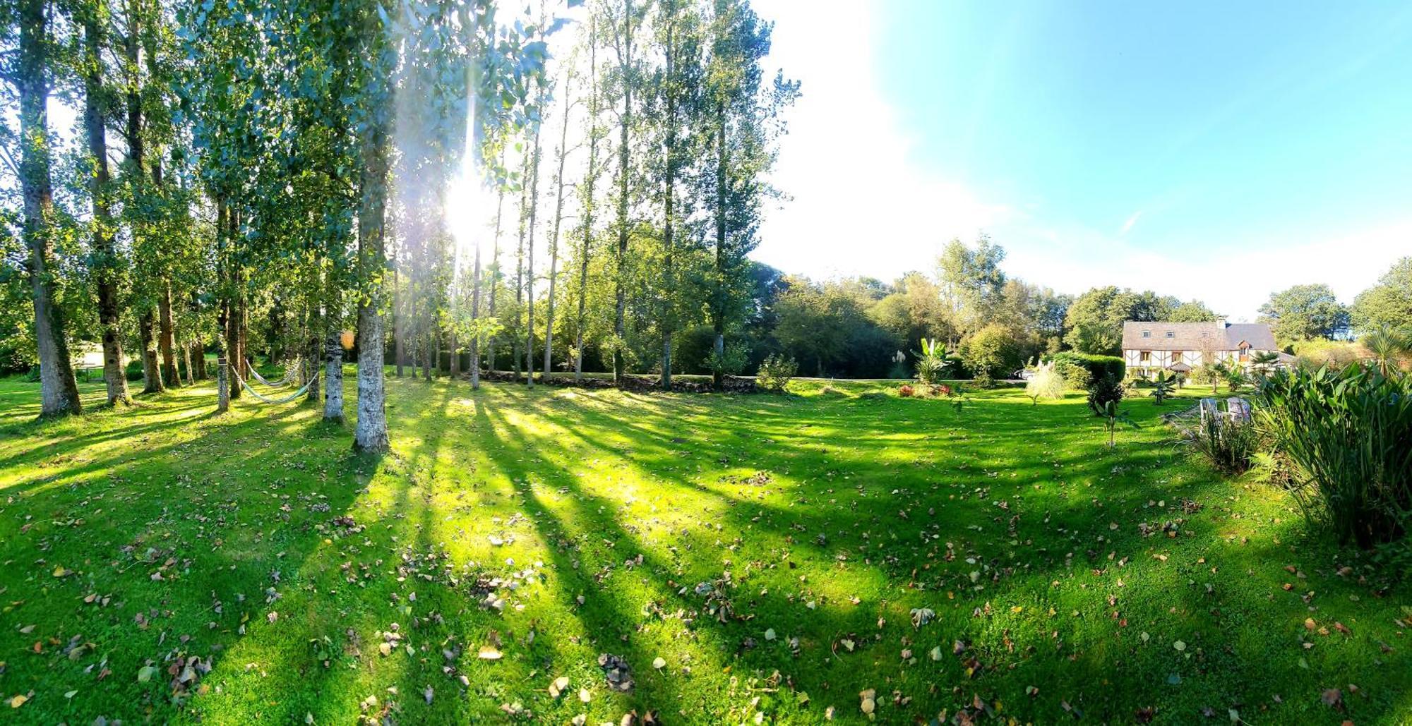 Le Vieux Moulin Gites - Detached Cottage With Garden Views And Pool Guégon Exteriör bild