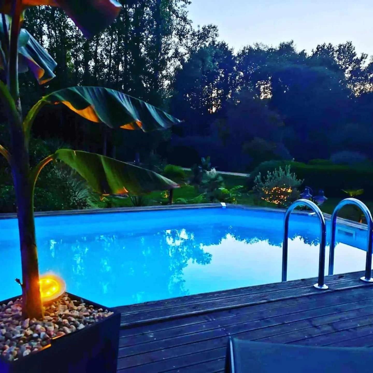 Le Vieux Moulin Gites - Detached Cottage With Garden Views And Pool Guégon Exteriör bild